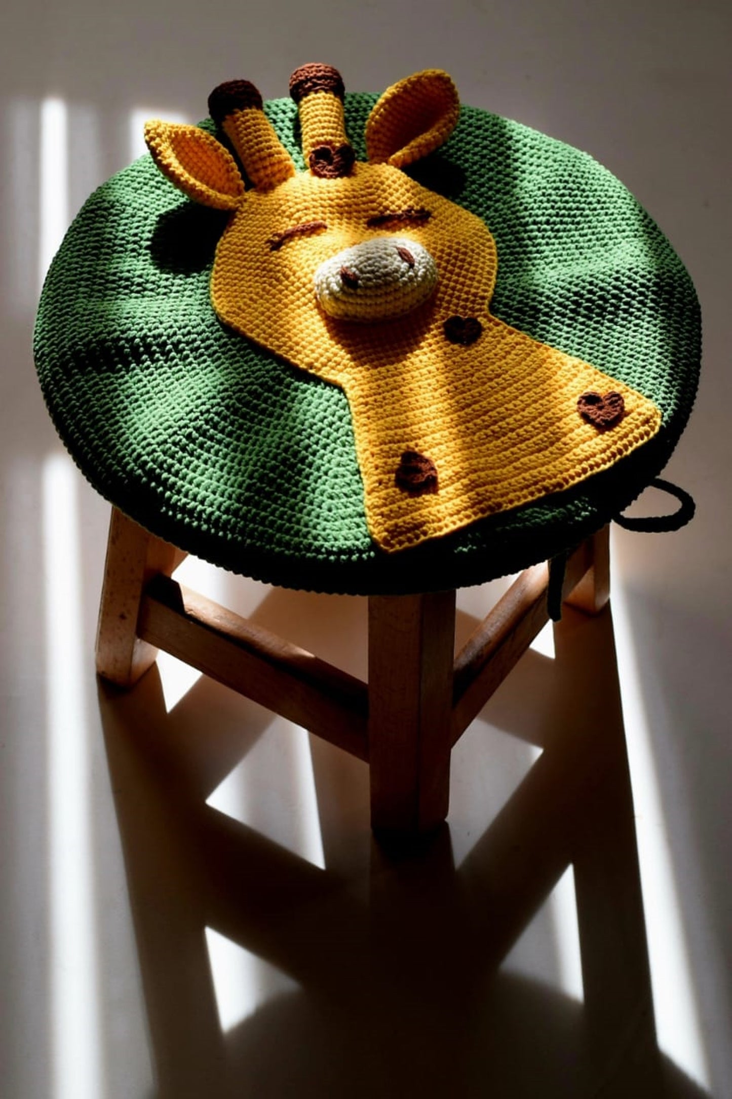 Dotty The Giraffe - Chair Cover