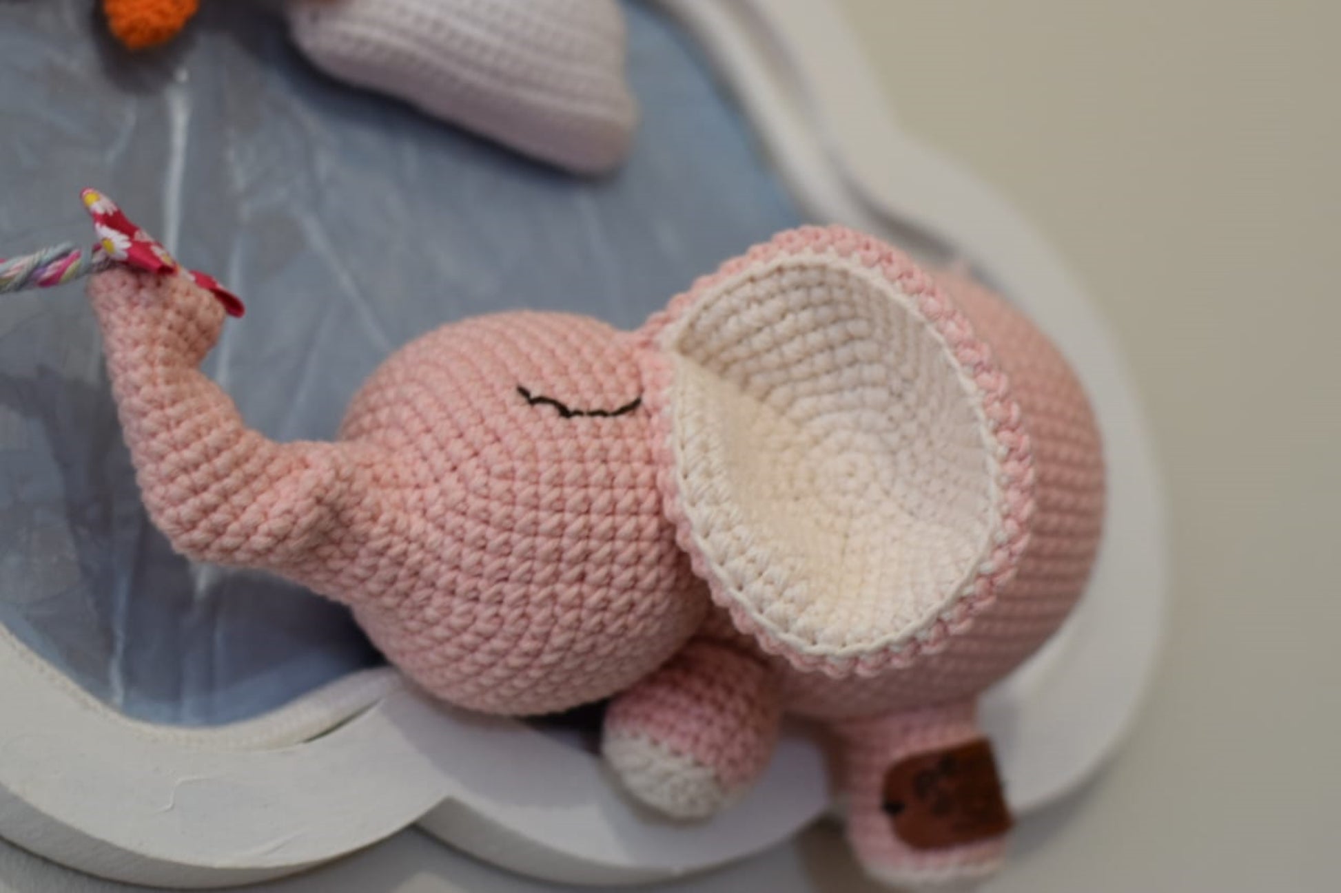 Ellie The Elephant – Cloud