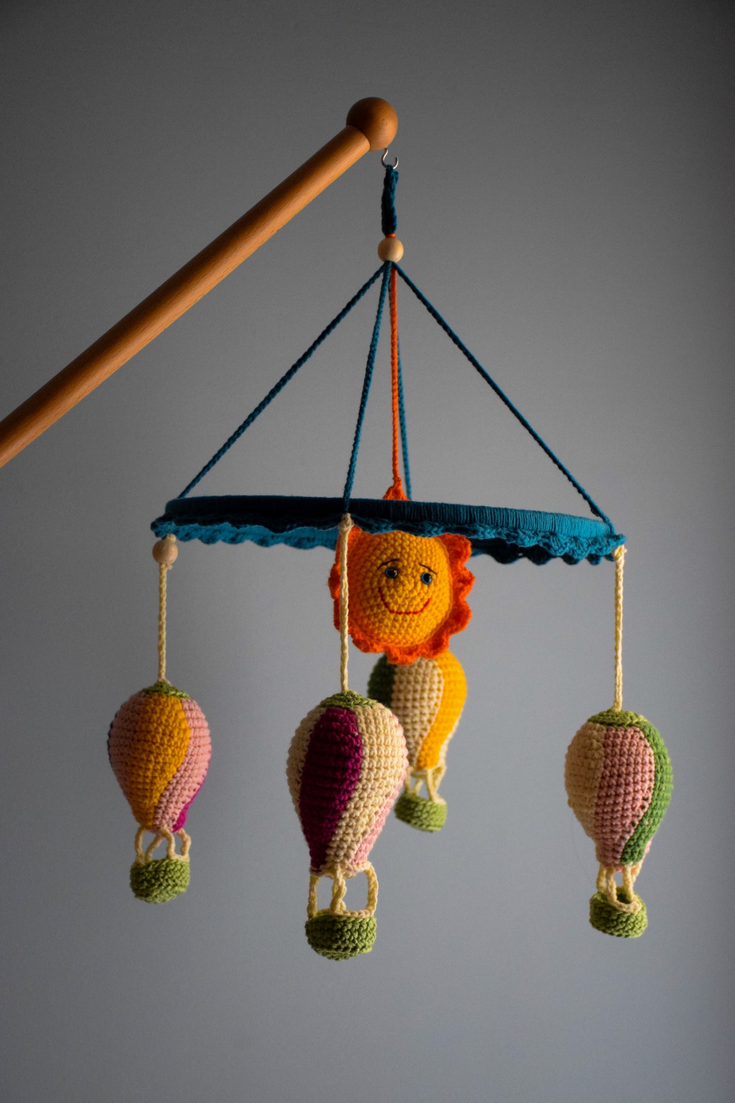 Balloons - Crib Hanging Mobile