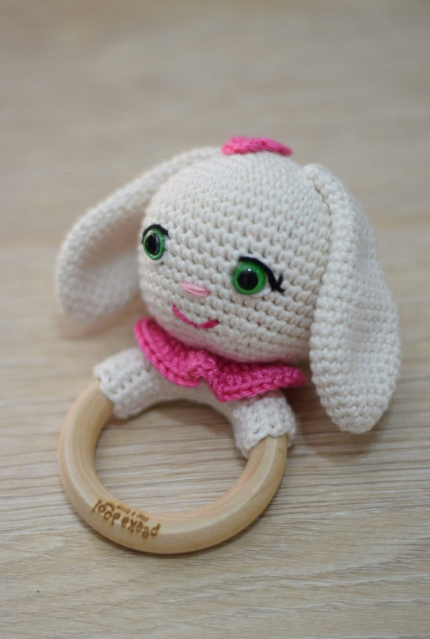 Hops The Rabbit - Rattle